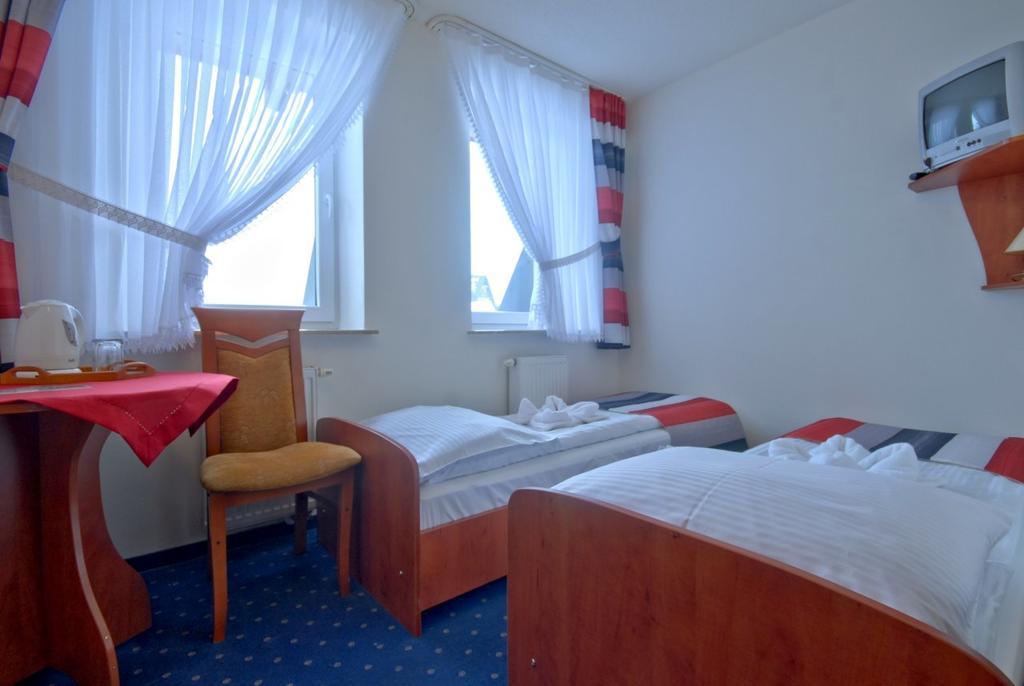 Dom Wczasowy Angelika Basen Jacuzzi Sauna W Cenie Pobytu Murzasichle Extérieur photo